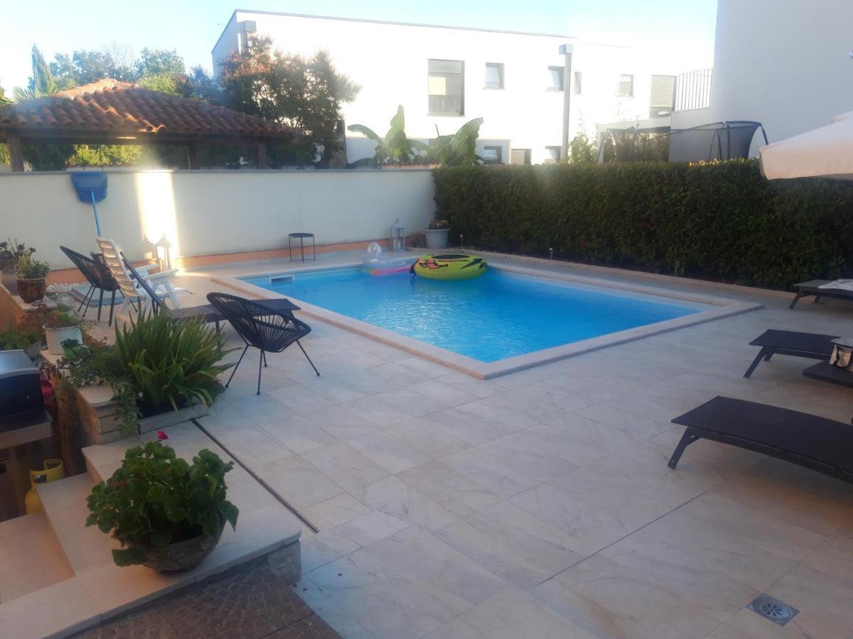 Apartments Residence V Пореч Екстер'єр фото